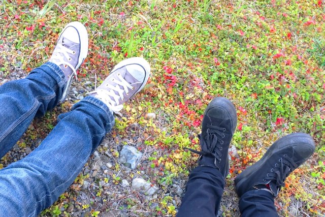 代男性にスニーカーをプレゼント 喜んでもらえるスニーカー選びのポイント 人気スニーカー5選